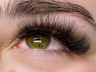 10D lash extensions Gold Coast