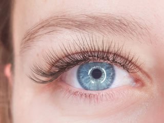 light lash extensions gold coast