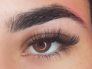 Natural lashes Gold Coast