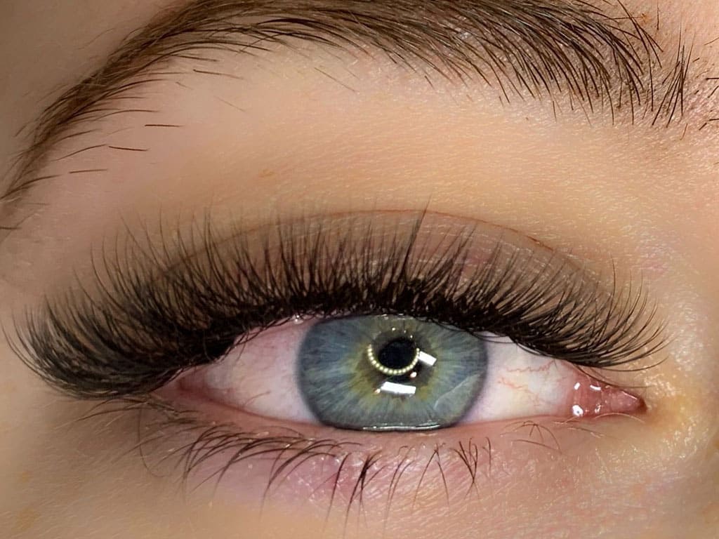 Perfect lash extensions