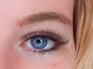 Russian volume lashes Gold Coast