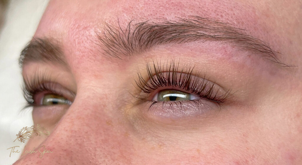 Lash lift before and after