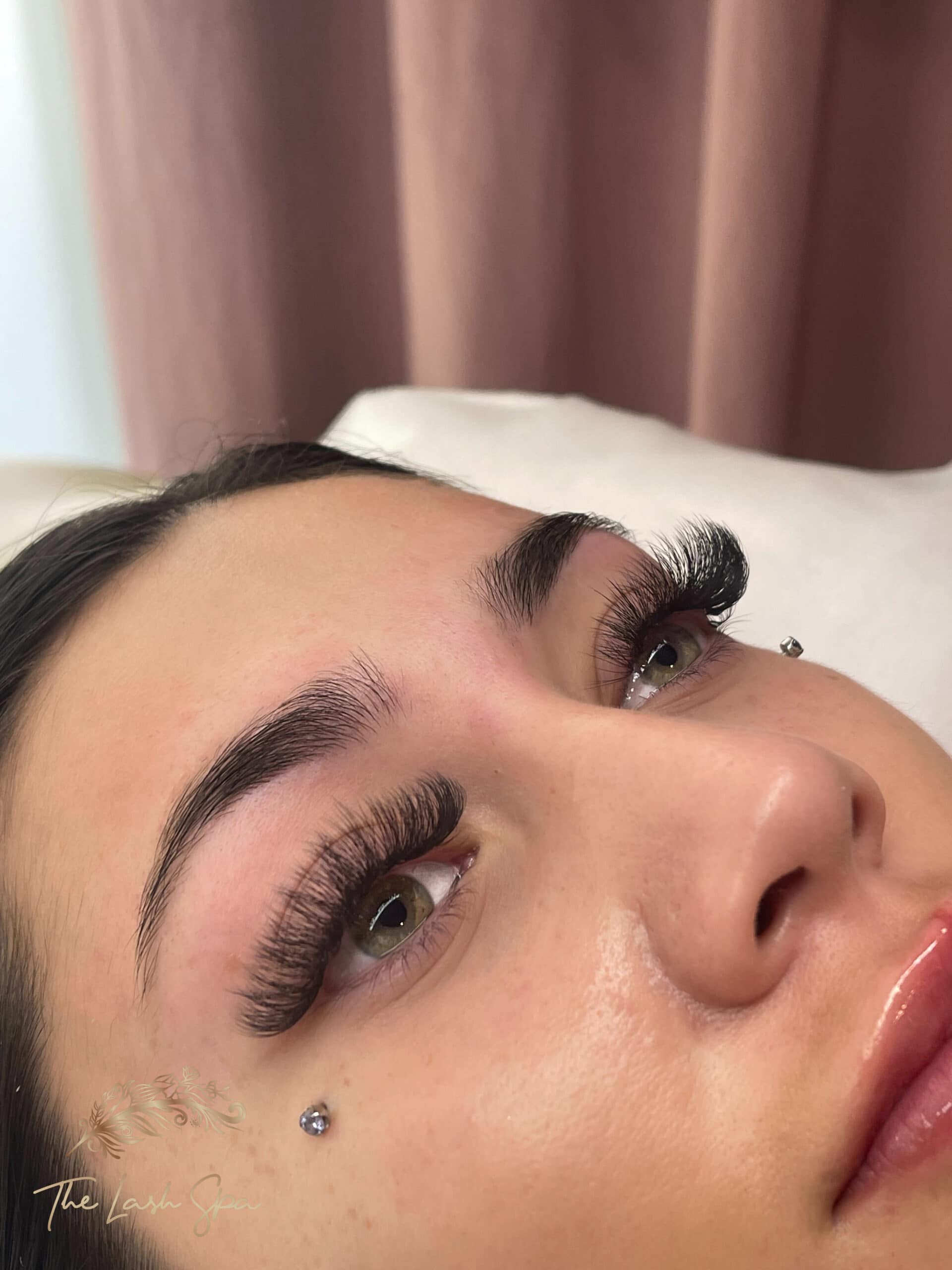 Lash lift or extensions